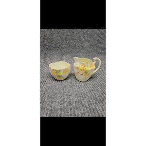 Vtg Paragon‎ China Loretta Scalloped Cream & Sugar Yellow Bone China